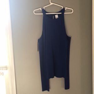 h&m blue sweater with cut out shoulders